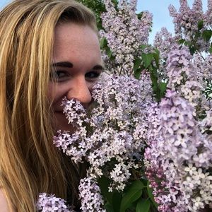 Meet your Posher, Elli